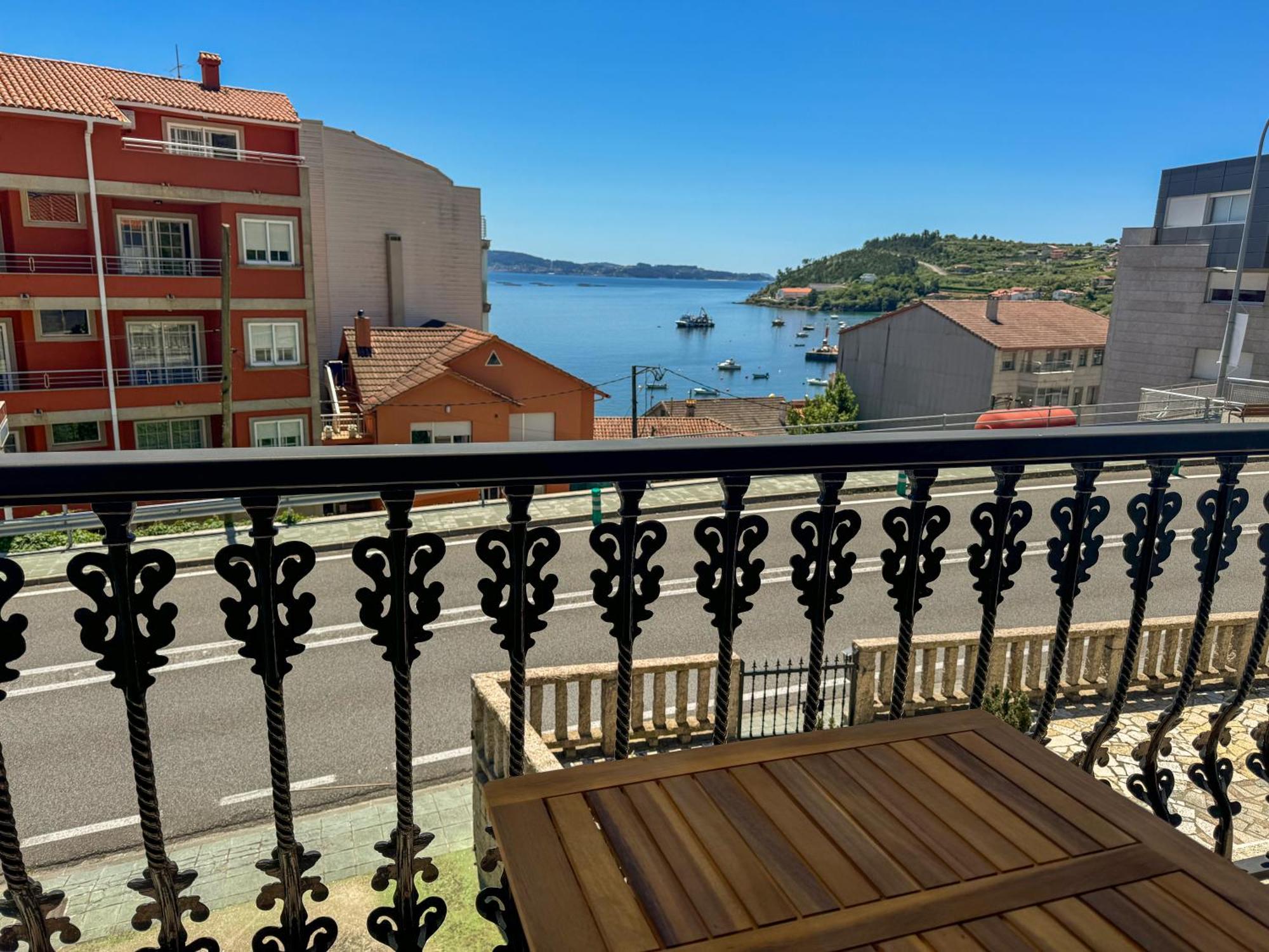Apartamento Lb, Vistas A La Ria Raxo Exterior photo